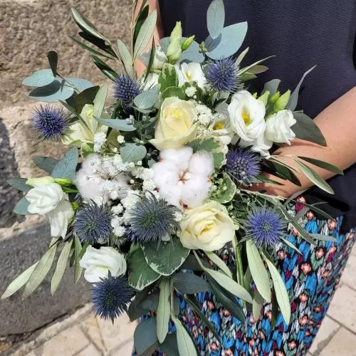 bouquet bleuté