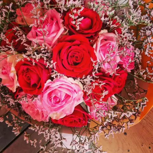 ROSES