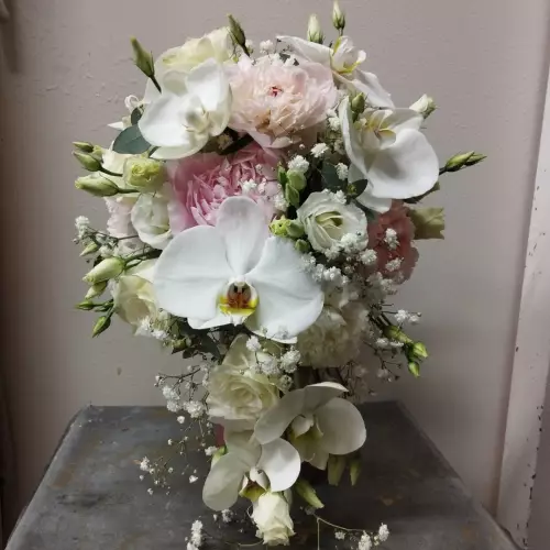 Bouquet de mariée retombant